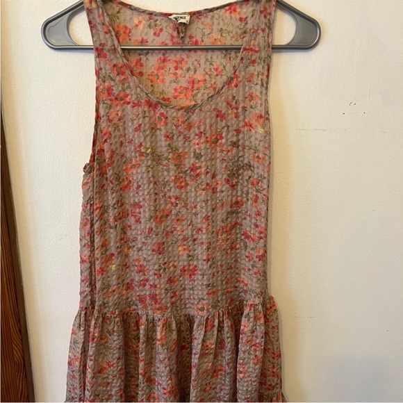 L’agence 100% silk floral dress